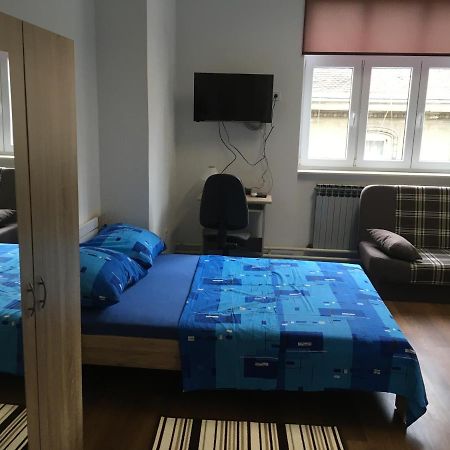 Centar Oaza Apartment Zagreb Bagian luar foto